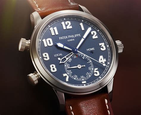 patek philippe calatrava pilot travel time ref. 5524g|calatrava pilot travel time price.